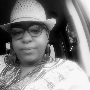 Meet your Posher, Shelisa